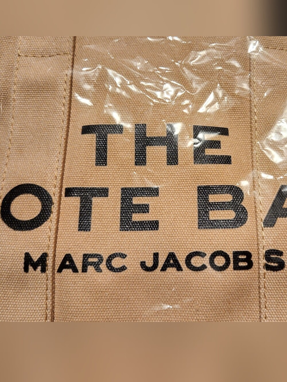 NEW Marc Jacobs FASHION Beige Canvas 'The Tote Bag' with Black Logo - Picture 2 of 10